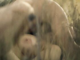 Лизе Слэббер голая – Падение Трои s01e01  (2018) #3