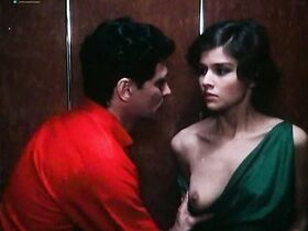 Бланка Марсильяч голая, Кристина Марсильяч голая, Лаура Антонелли секси – Клетка (1985) #3