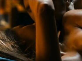 Виктория Романенко голая – Шахта (2013)