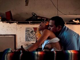 Денай Гарсиа голая – Отомстить за Воронов (2017)