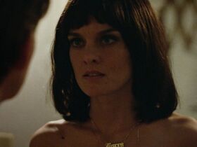 Фрэнки Шоу голая – Мамаша s01e08 (2017) #4