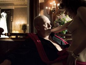 Джейн Мэй Грейвз голая – Ответный удар s06e05 (2017)