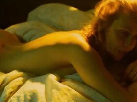 Моника Бальшаи голая – Спутник Юпитера (2017) #2