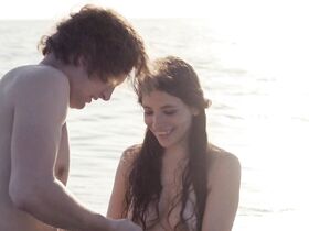 Хелен Войгк голая – Кукловоды s01e02 (2017) #4