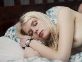 Алина Томникова голая – Донна s01e08 (2018) #3