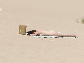 Тамара Бринкман голая – Лето в Зеландии s01e01 (2018) #4