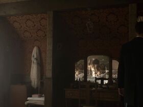 Чэстен Хэрмон голая – Проклятие s01e01 (2017) #3