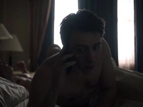 Кадиа Сараф голая – Двойник s01e03 (2018) #4