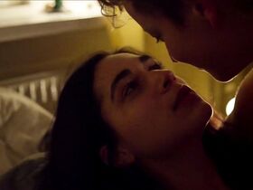 Шелли Леви голая, Майя Клементсен Хансен голая – Raniya (2017) #2