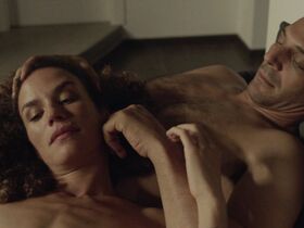 Барбара Кабрита голая – Невиновные s01e06 (2018) #3