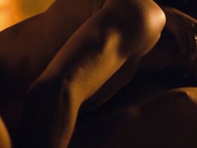 Таисия Вилкова голая, Джулия Франц голая – Гоголь: Начало (2017) #4