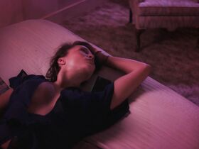 Кармен Эджого секси – Девушка по вызову s02e02 (2017) #2