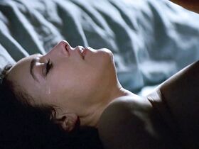 Моника Беллуччи голая – Сколько ты стоишь? (2005) #8