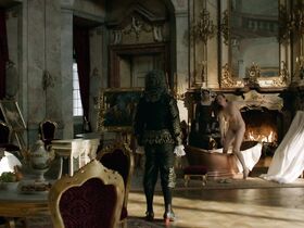 Зузана Стивинова голая – Мария Терезия s01e01 (2017) #4