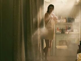 Николь Мур голая – Крик в общаге (2009) #2