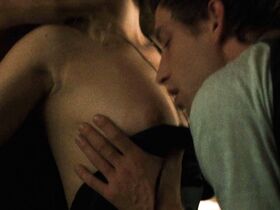 Джуно Темпл голая – Винил s01e09 (2016) #3