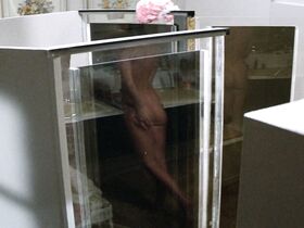 Джули Кристи голая – Потомство демона (1977) #3