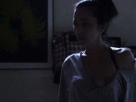 Джули Боуэн голая, Дженнифер Джостин голая, Конни Бриттон секси – Давай сделаем ребенка (2011)