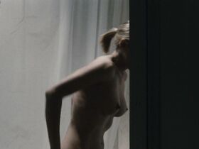 Лина Хиди голая, Мишель Дункан голая – Отражение (2008)