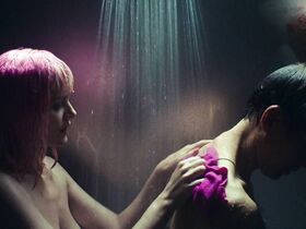 Хелена Мэттссон секси – Одиночка (2016) #2