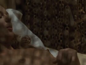 Ханна Р. Холл голая – Хэллоуин (2007) #3