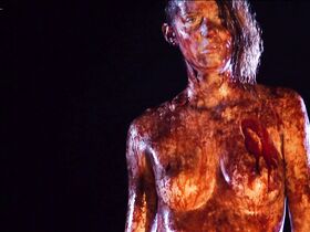 Даль Николь голая – Она придёт сегодня ночью (2016) #3