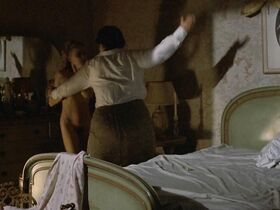 Шерил Смит голая – Прощай, моя красавица (1975)