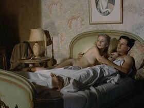 Шерил Смит голая – Прощай, моя красавица (1975) #2