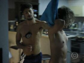 Розанна Виега голая, Самара Фелиппу голая, Клео Пирес голая, Нанда Коста голая, Фернанда Нижзату голая – Охотник s01 (2014) #3