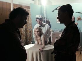 Лариса Полонски голая – Двойка s01e08 (2017) #5