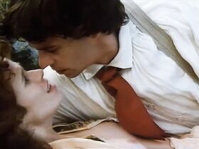 Ассумпта Серна голая – Зелёный Генрих (1993) #3