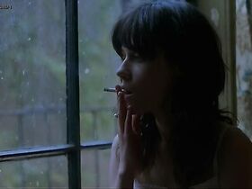 Зои Дешанель секси – Проживая зиму (2005) #3