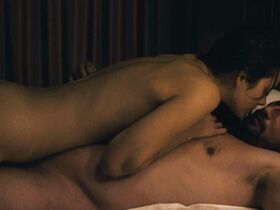 Марион Котийяр голая – Ржавчина и кость (2012)