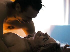 Джейми Ньюманн голая – Двойка s01e07 (2017) #4