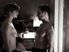 Лена Лауцемис голая – Скрытые резервы (2016) #2