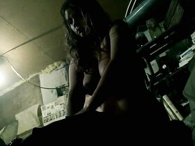 Силье Рейномо голая – Хвост (2012)