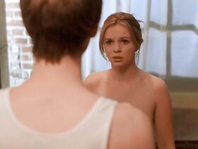 Эмбер Тэмблин голая – Спираль (2007)