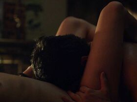 Ханна Гросс голая – Охотник за разумом s01e02 (2017) #2