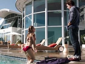 Маргарита Левиева секси – Revenge s01e08 (2011) #2