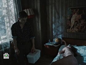 Татьяна Сомова голая – Бесстыдники s01e01 (2017) #2