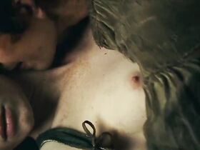 Каролина Херфурт голая – Парфюмер: История одного убийцы (2006) #2