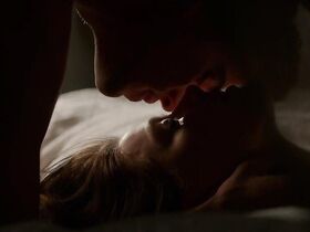 Эмбер Хёрд секси – Паранойя (2013)