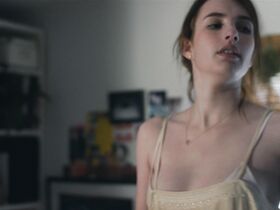 Эмма Робертс секси – Пало-Альто (2014) #3