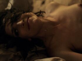 Джоди Бальфур голая – Реллик s01e05 (2017) #2