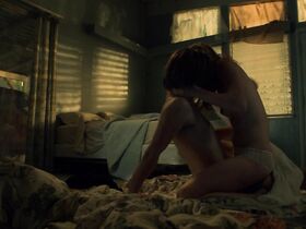 Керри Кондон голая – Фарт s01e04 (2012) #2