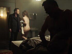 Люси Чаппель голая – Реллик s01e04 (2017) #4