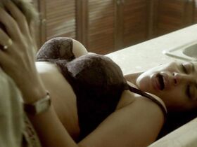 Лаура Рамос секси – Четыре сезона в Гаване s01e02 (2016) #2