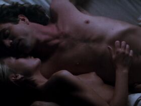 Пэтси Кензит голая – Смертельное оружие 2 (1989) #2