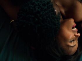 Мелани Либёрд секси – Двойная игра (2017) #1