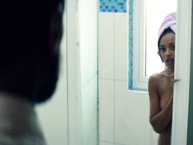 Мелани Либёрд секси – Двойная игра (2017)